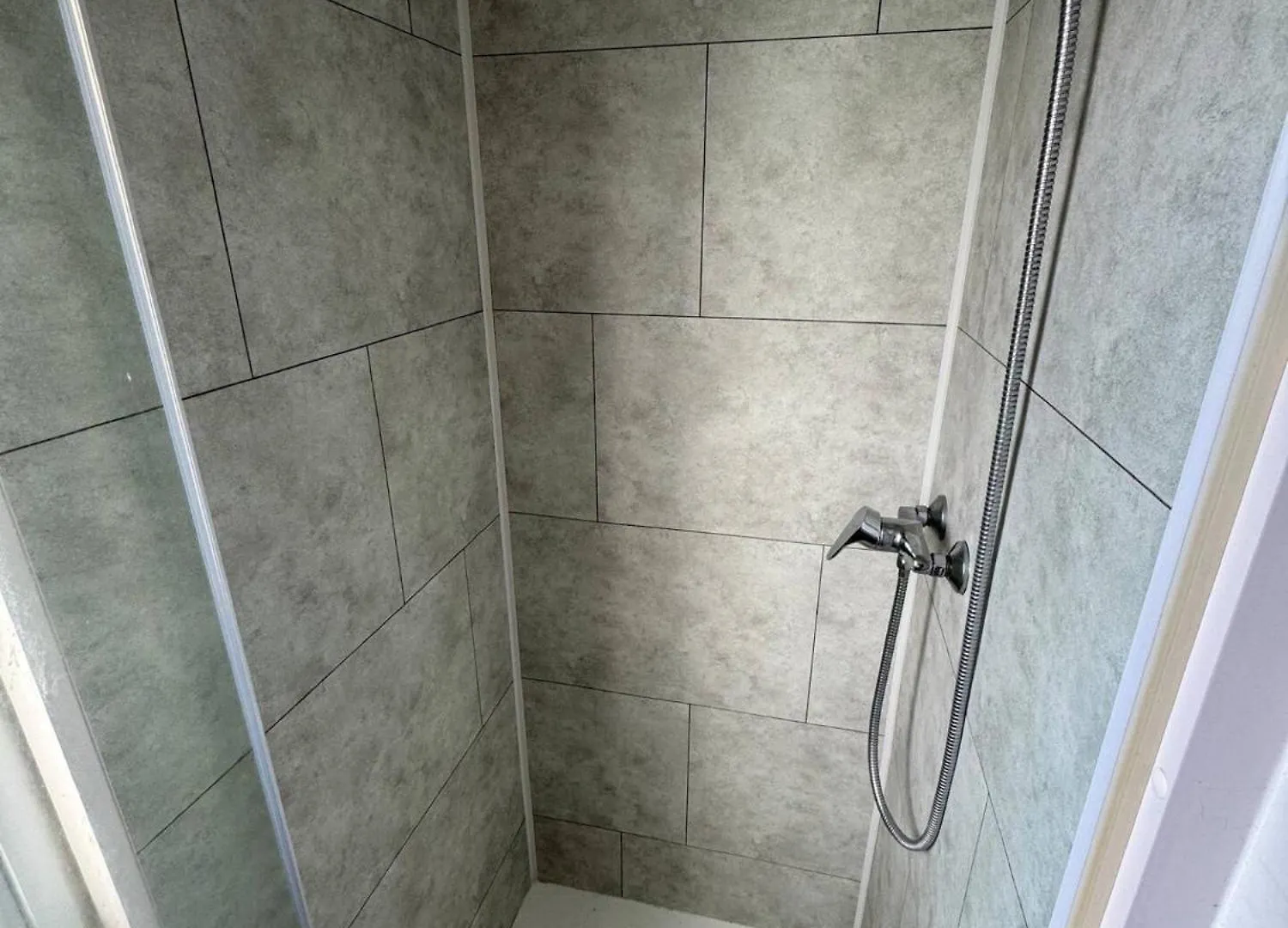 Bungalow Balneo Jacuzzi Sauna Erquy Parque de Campismo