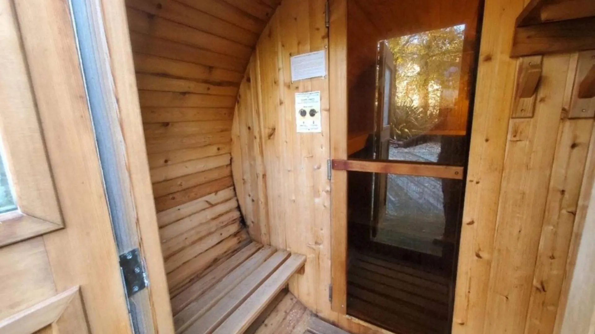 Bungalow Balneo Jacuzzi Sauna Erquy 0*,  França